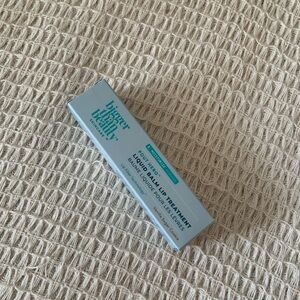 New Thrive Causemetics Bigger Beauty Pout Hero Gloss Balm Lip Treatment Cookie